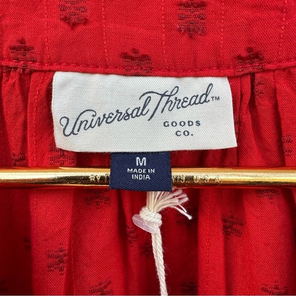 NWT Universal Thread Cherry Red Swiss Dot Split Neck Peasant Top - Picture 6 of 9
